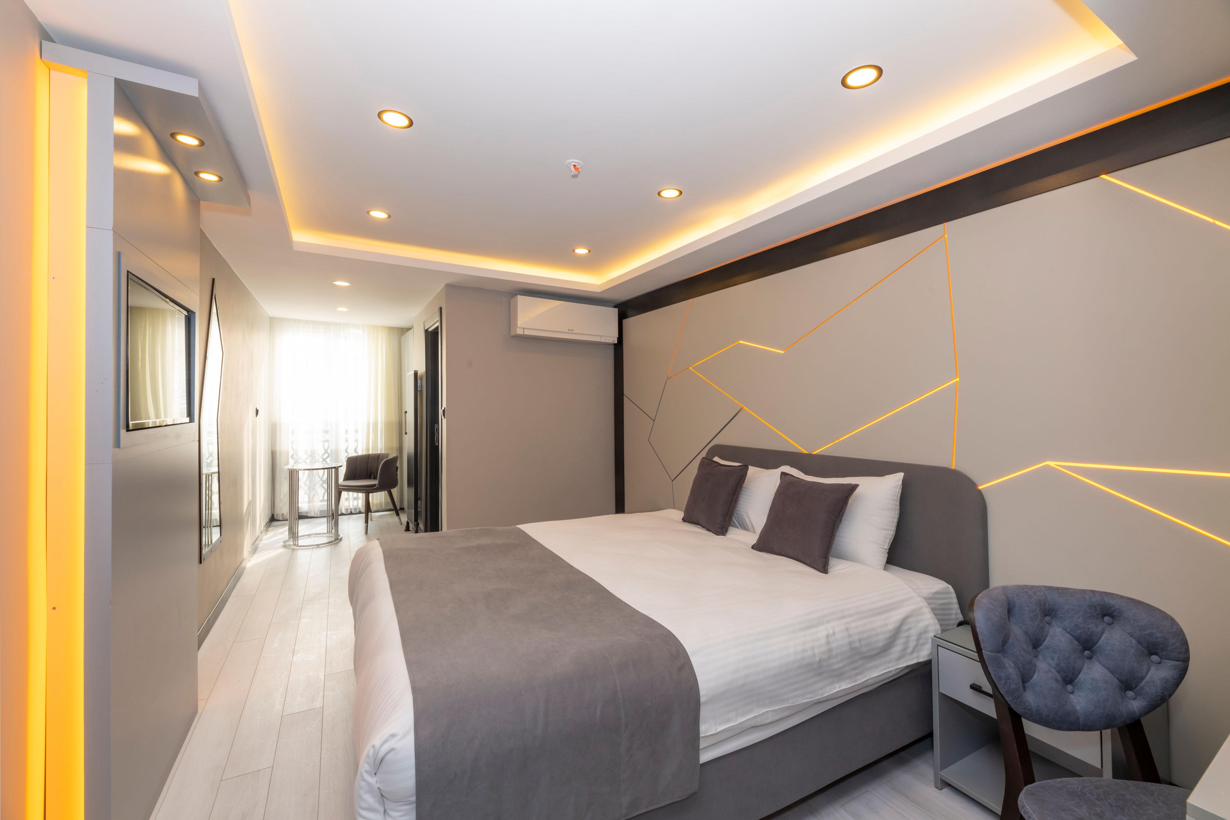 Отель White Corner 3*